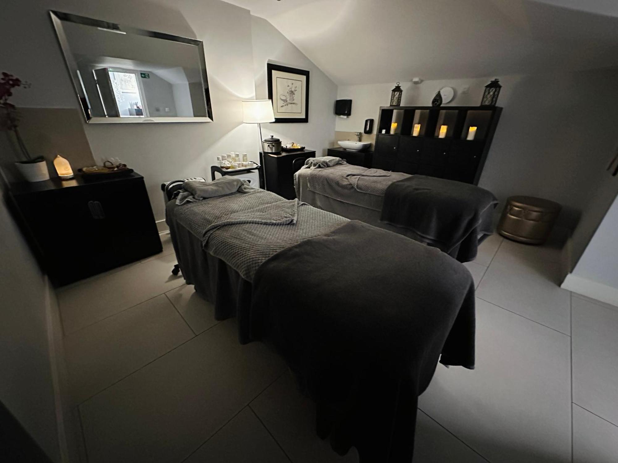New Bath & 3* Matlock Bath
