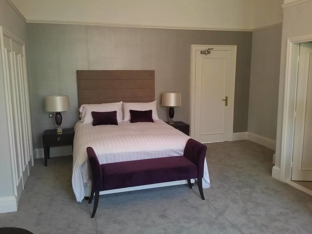 Отель New Bath & 3*